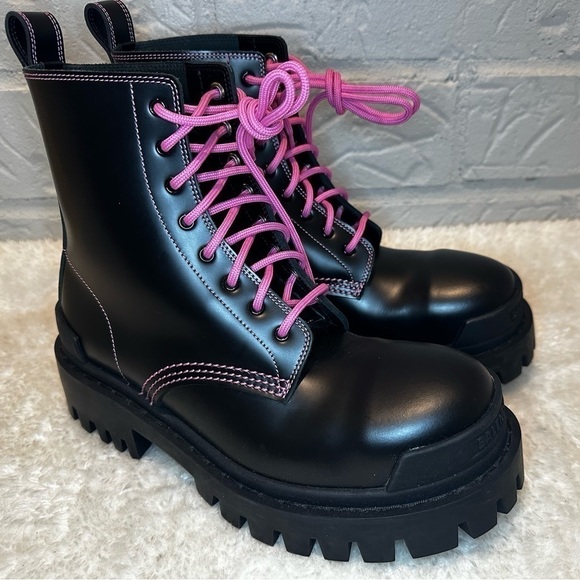 New Balenciaga Strike Ankle Combat Boots in Black and Fluo Pink Size 36 - Picture 2 of 10